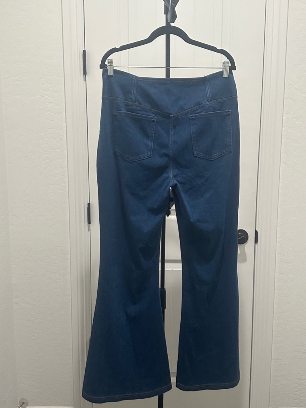 Halara Flex High Waist Crossover Pocket Flare Stretch Washed Casual Jeans Sz XL - Picture 4 of 16